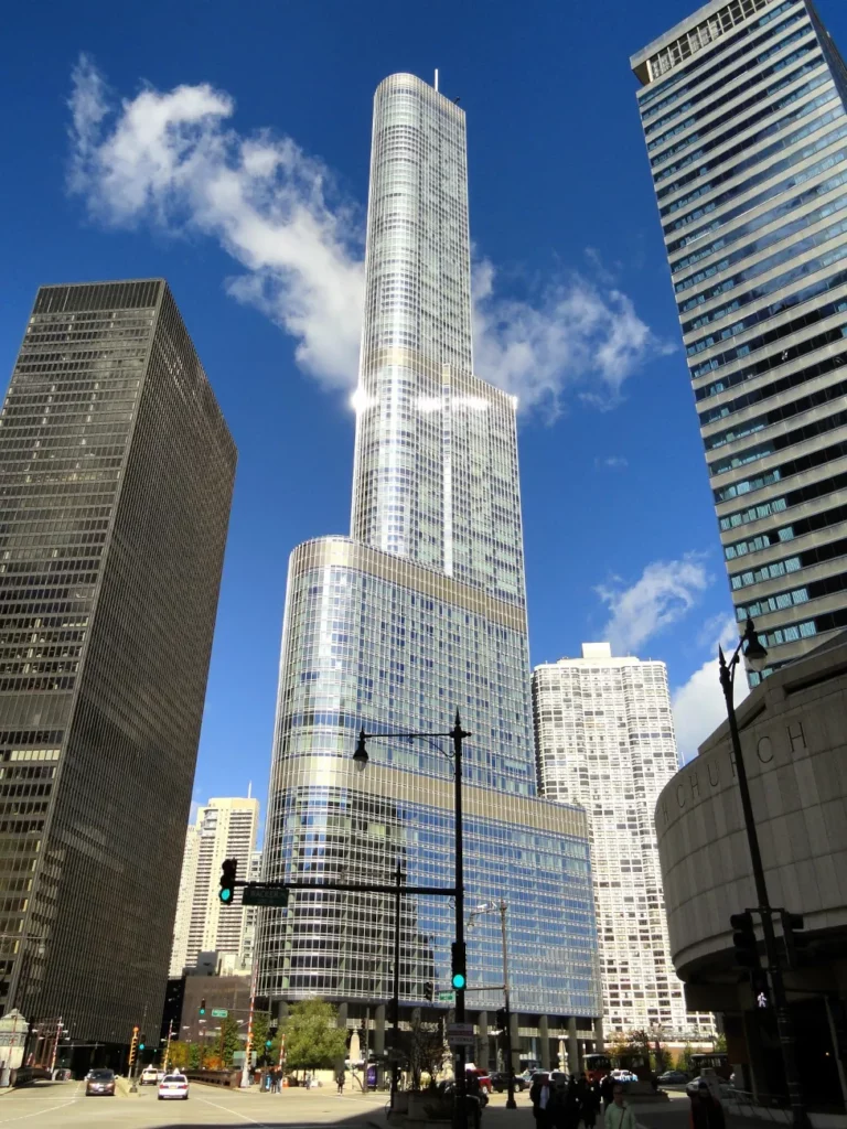 Trump Tower Chicago Höhe, Dimensionen & technisches Konzept